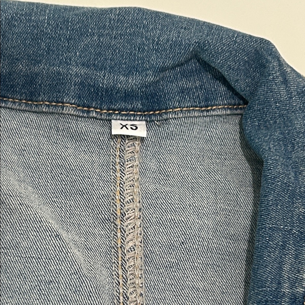 Amazon Essentials Blue Denim Muscle Tee - Picture 3 of 4